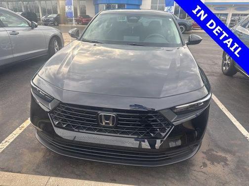 2025 Honda Accord LX 1.5T