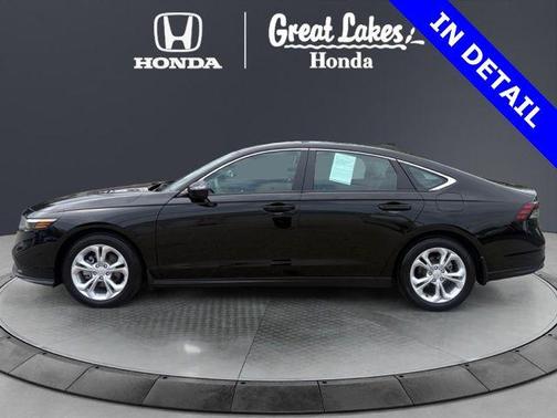 Crystal Black Pearl 2025 Honda Accord LX 1.5T