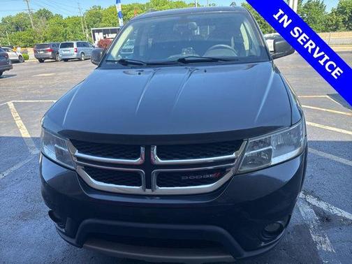 Pitch Black Clearcoat 2019 Dodge Journey SE