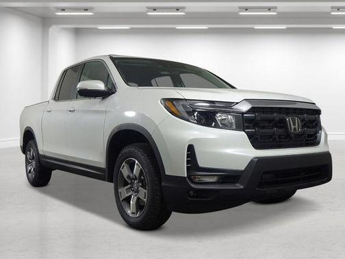 Platinum White Pearl 2026 Honda Ridgeline RTL