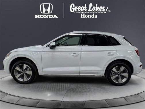 2024 Audi Q5 40 Premium Plus