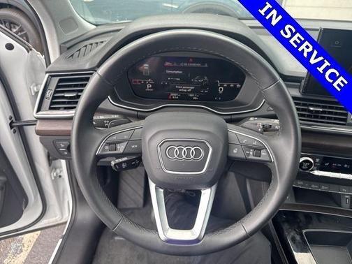 2024 Audi Q5 40 Premium Plus