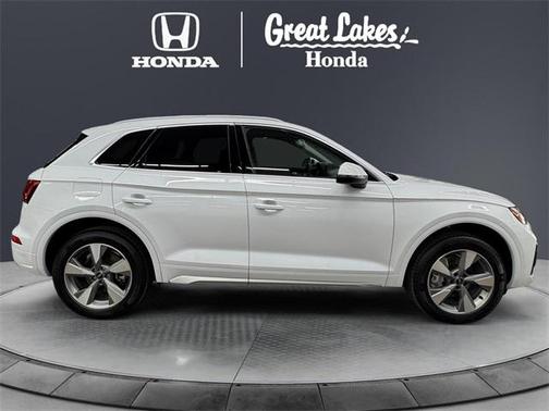 2024 Audi Q5 40 Premium Plus