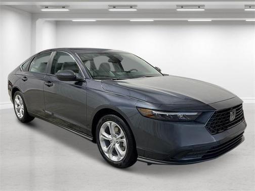 2025 Honda Accord LX 1.5T