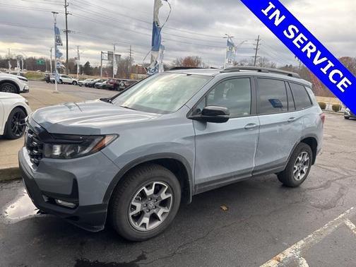 2023 Honda Passport AWD TrailSport