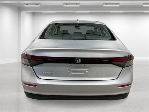 2025 Honda Accord LX 1.5T