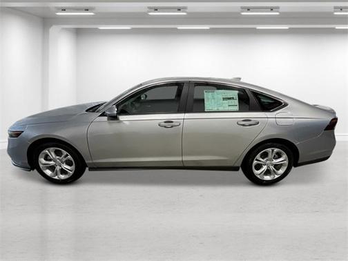 2025 Honda Accord LX 1.5T