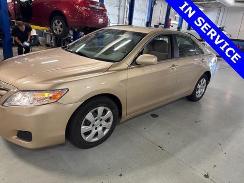 2011 Toyota Camry LE