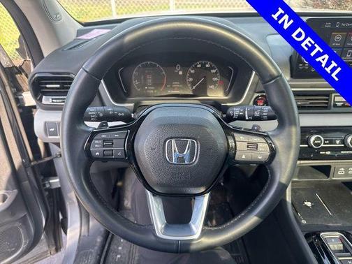 Lunar Silver Metallic 2023 Honda Pilot Touring 8-Passenger