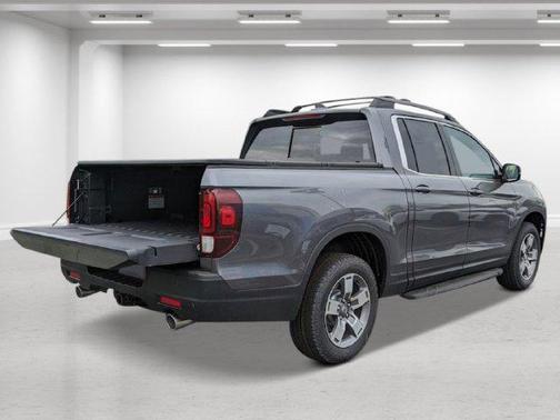 Modern Steel Metallic 2026 Honda Ridgeline RTL