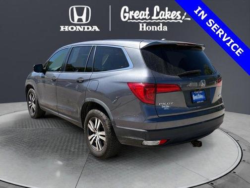 Modern Steel Metallic 2016 Honda Pilot EX