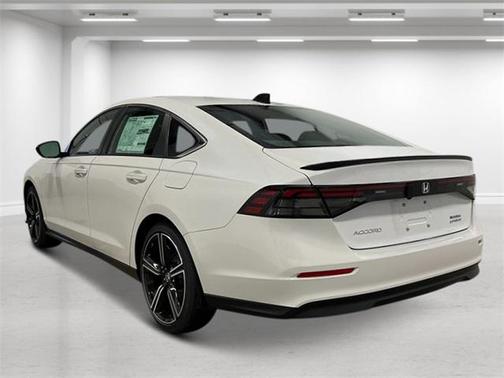 2025 Honda Accord Hybrid Base