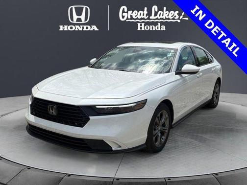 Platinum White Pearl 2023 Honda Accord EX