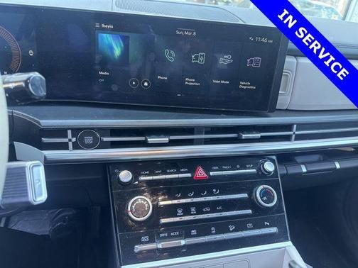 2025 Hyundai SANTA FE SE