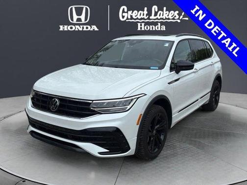 Opal White Pearl 2023 Volkswagen Tiguan 2.0T SE R-Line Black 4MOTION
