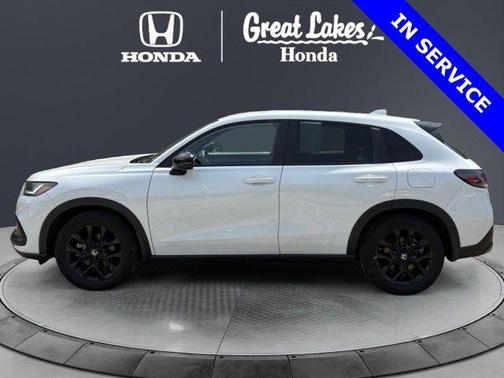 Platinum White Pearl 2023 Honda HR-V AWD Sport