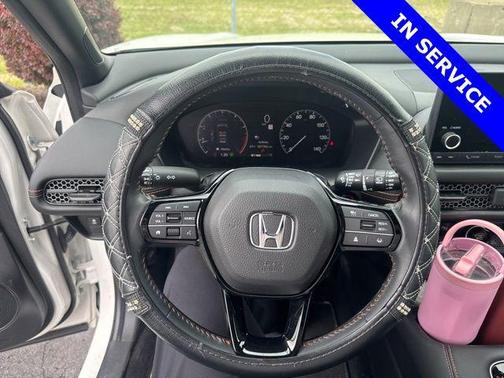 Platinum White Pearl 2023 Honda HR-V AWD Sport