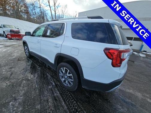 2023 GMC Acadia AWD SLT