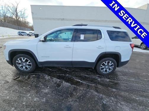 2023 GMC Acadia AWD SLT