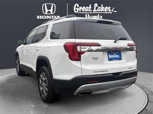 2023 GMC Acadia AWD SLT