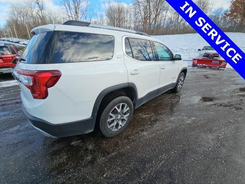 2023 GMC Acadia AWD SLT