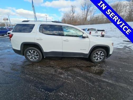 2023 GMC Acadia AWD SLT