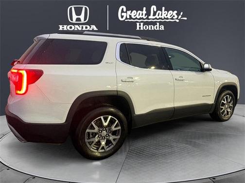 2023 GMC Acadia AWD SLT