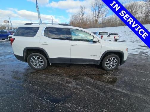 2023 GMC Acadia AWD SLT