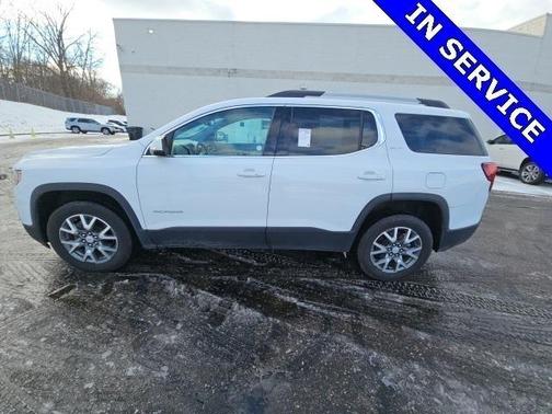 2023 GMC Acadia AWD SLT