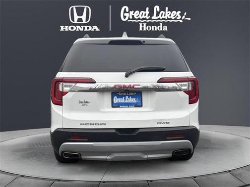 2023 GMC Acadia AWD SLT