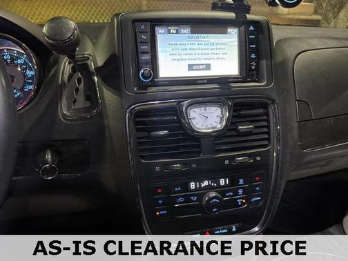 2015 Chrysler Town & Country Touring