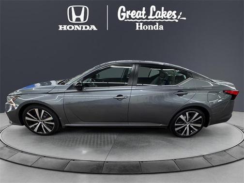 2020 Nissan Altima SR FWD