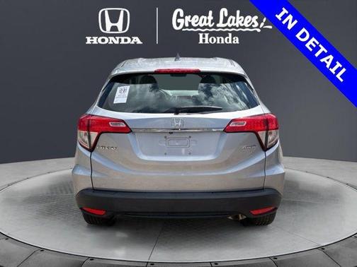 Lunar Silver Metallic 2019 Honda HR-V LX