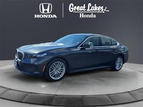 2025 BMW 530 i xDrive