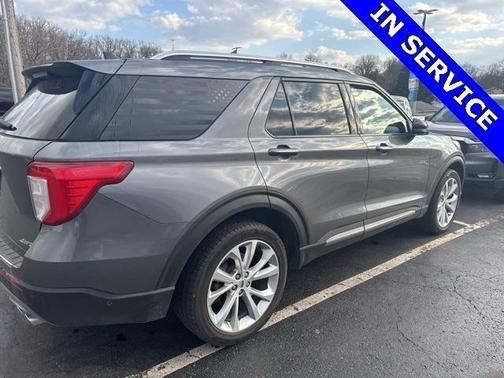2022 Ford Explorer Platinum
