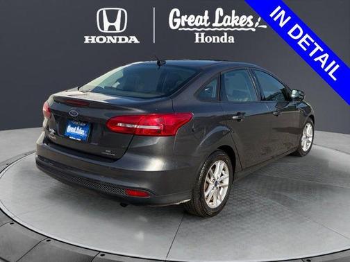Magnetic 2016 Ford Focus SE