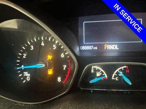 Magnetic 2016 Ford Focus SE