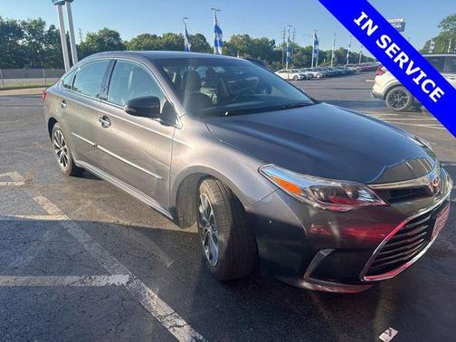 Magnetic Gray Metallic 2016 Toyota Avalon XLE Premium