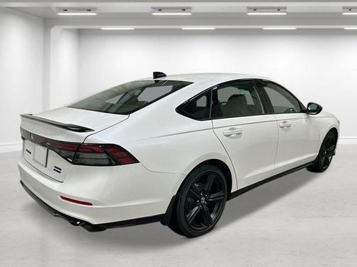 Platinum White Pearl 2026 Honda Accord Hybrid Sport-L