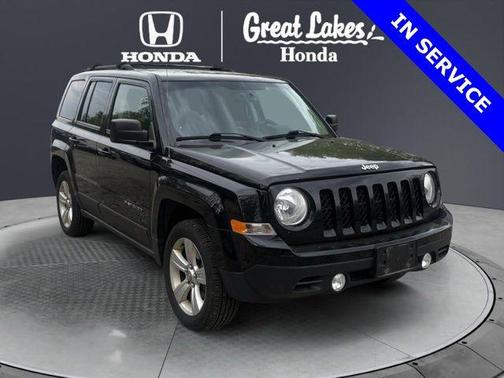 Black Clearcoat 2014 Jeep Patriot Latitude