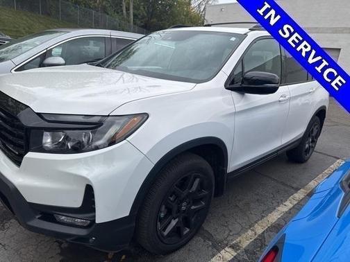 2024 Honda Passport AWD Black