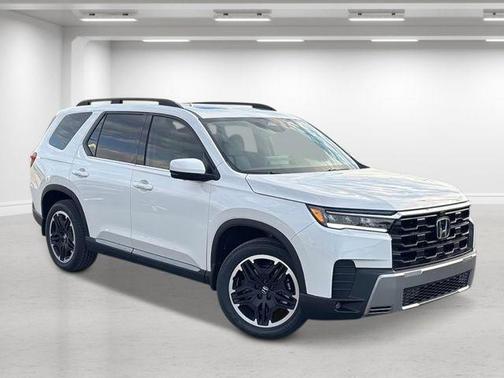 2026 Honda Pilot Touring 8-Passenger