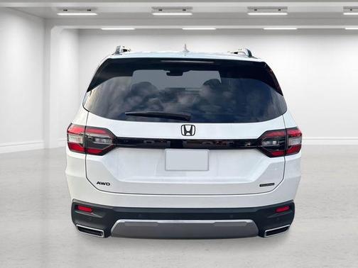 2026 Honda Pilot Touring 8-Passenger