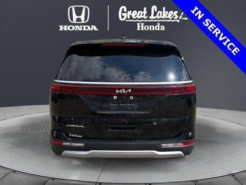 Aurora Black Pearl 2024 Kia Carnival LX