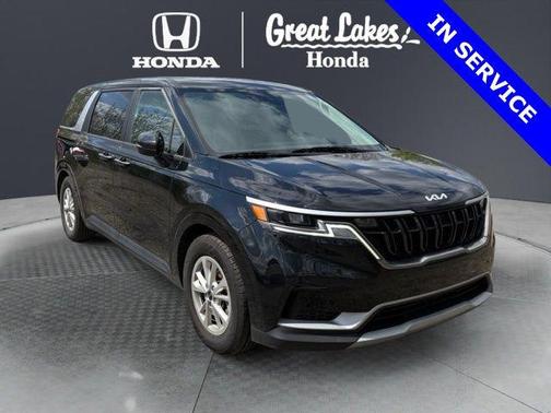 Aurora Black Pearl 2024 Kia Carnival LX