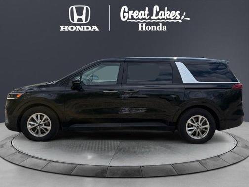 Aurora Black Pearl 2024 Kia Carnival LX