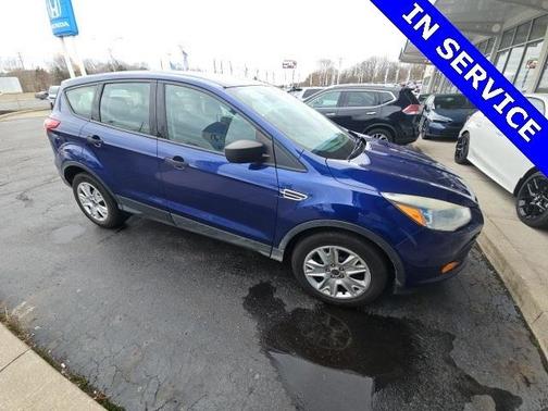 2015 Ford Escape S