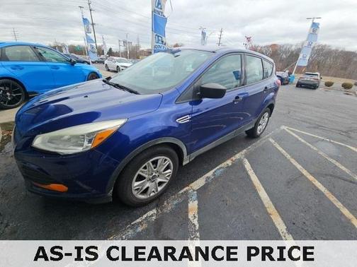 2015 Ford Escape S