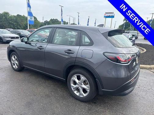 Lunar Silver Metallic 2024 Honda HR-V LX