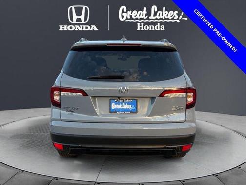 Sonic Gray Pearl 2022 Honda Pilot AWD Sport